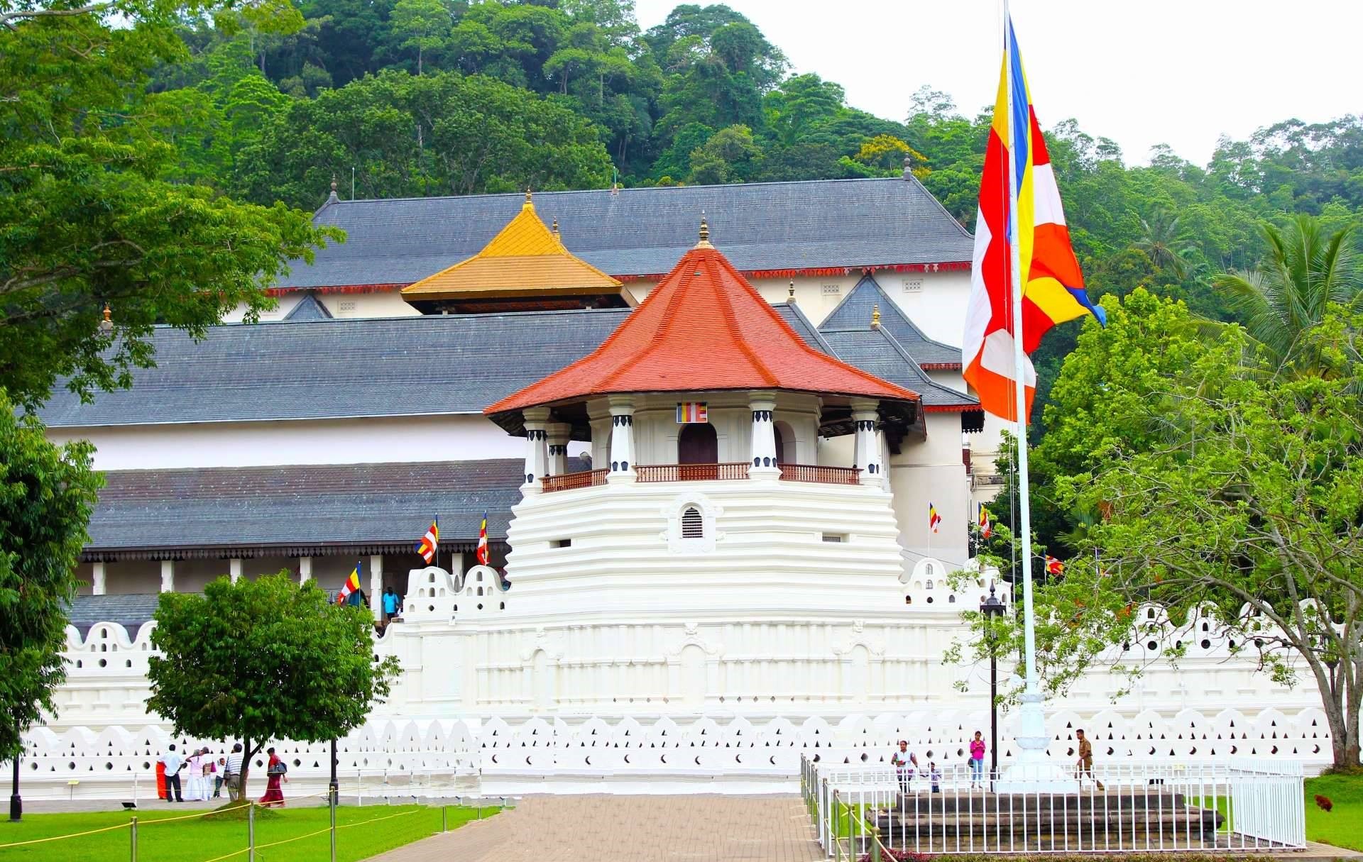 Sri Dalada Maligawa, Kandy, Sri Lanka